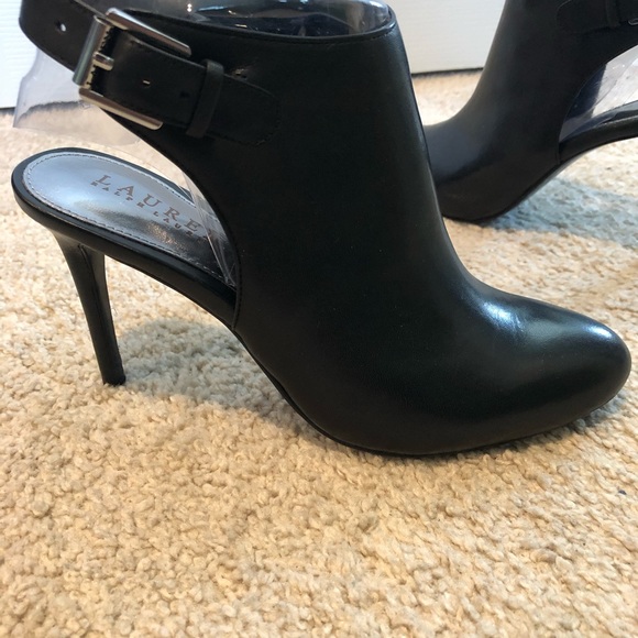 Booties - Picture 5 of 6